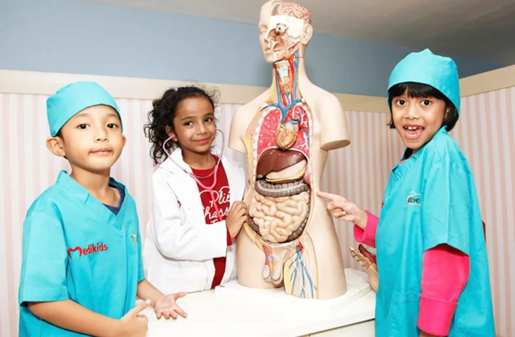 play hospital