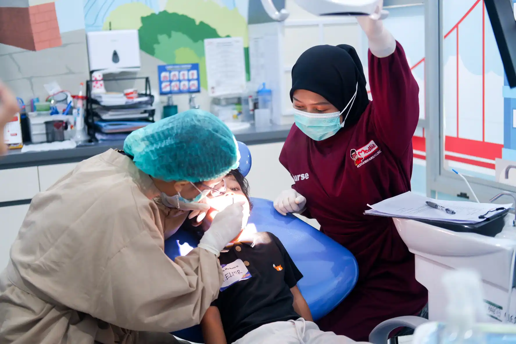 dokter gigi surabaya