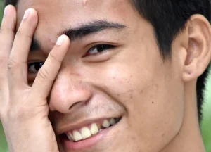 gigi ompong