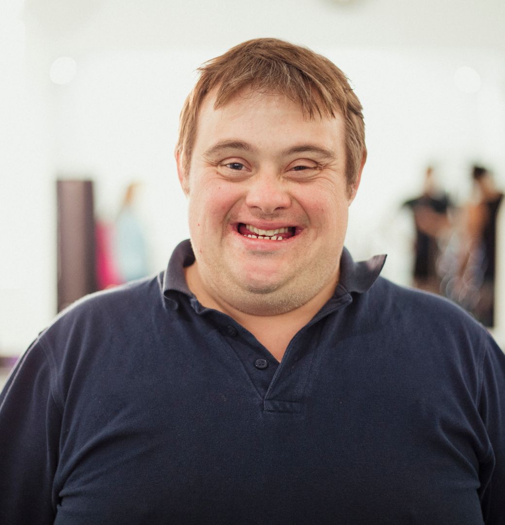 gigi susu belum tanggal meski sudah dewasa bisa disebabkan kondisi tertentu seperti down syndrome